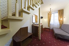 Hotel Moyka 5