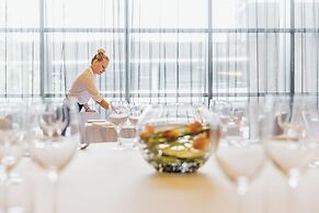 Fraser Suites Sydney