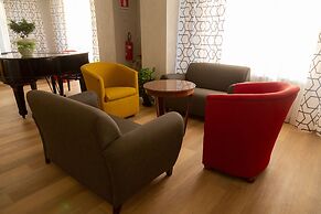 Wave Hotel