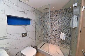 Royal Garden by Isrotel Collection