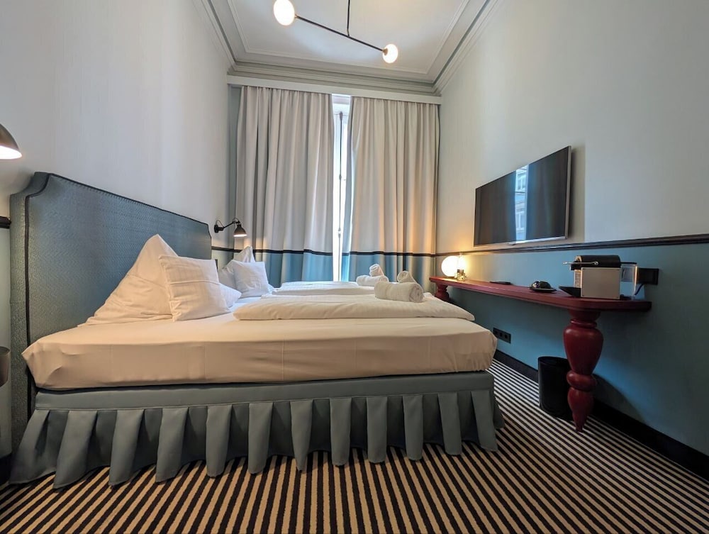 Aussen Alster Hotel
