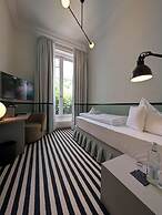 Aussen Alster Hotel