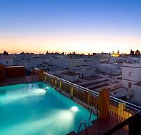 Senator Cadiz Hotel