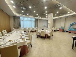 Sercotel Las Artes Pinto