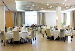 Sercotel Las Artes Pinto
