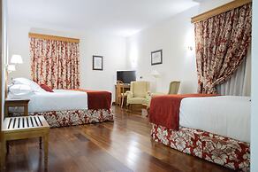 AZZ Peñafiel Las Claras Hotel & Spa