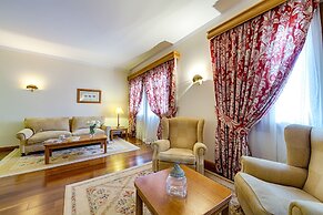AZZ Peñafiel Las Claras Hotel & Spa