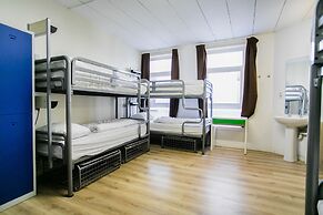 St Christopher's Inn Bauhaus Budget Hotel - Hostel