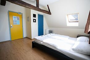 St Christopher's Inn Bauhaus Budget Hotel - Hostel