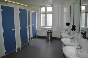 St Christopher's Inn Bauhaus Budget Hotel - Hostel
