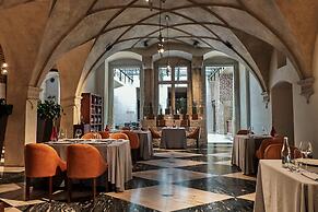Hotel Stary
