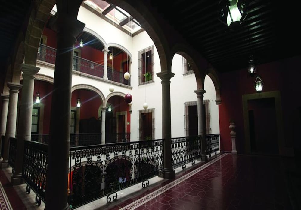 Hotel Misión Catedral Morelia