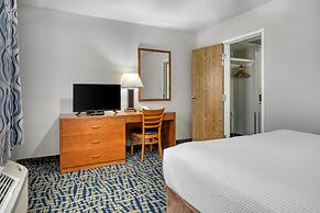 SureStay Plus Hotel by Best Western Lethbridge