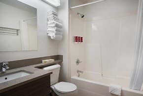 SureStay Plus Hotel by Best Western Lethbridge