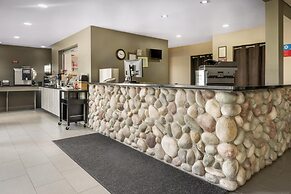 SureStay Plus Hotel by Best Western Lethbridge