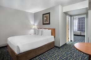 SureStay Plus Hotel by Best Western Lethbridge