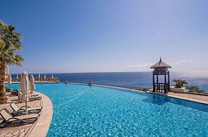 Reef Oasis Blue Bay Resort