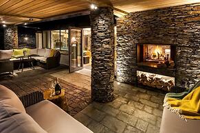 Langdale Hotel