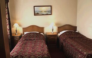 Monte Kristo Hotel