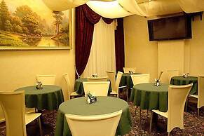 Monte Kristo Hotel