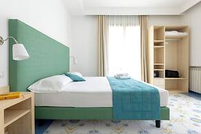 Napolit'amo Hotel Medina