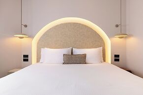 U Magic Palace Hotel