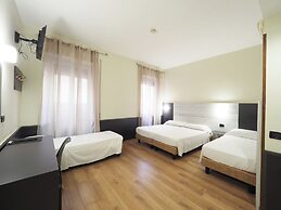 Hotel Osimar