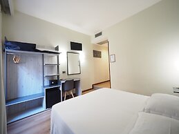 Hotel Osimar