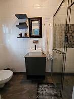 Point B Guest House