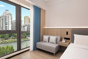 Holiday Inn Express Shanghai Putuo by IHG