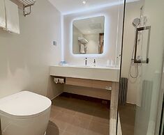 Holiday Inn Express Shanghai Putuo by IHG