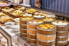 Holiday Inn Express Shanghai Putuo by IHG