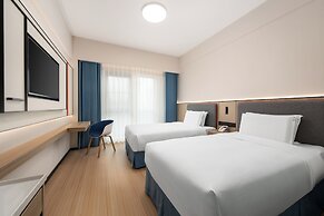 Holiday Inn Express Shanghai Putuo by IHG