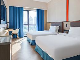 Holiday Inn Express Shanghai Putuo by IHG