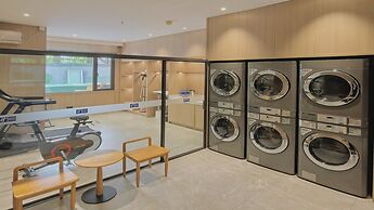 Holiday Inn Express Shanghai Putuo by IHG