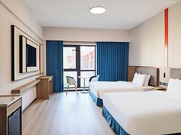 Holiday Inn Express Shanghai Putuo by IHG