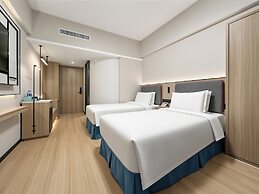 Holiday Inn Express Shanghai Putuo by IHG