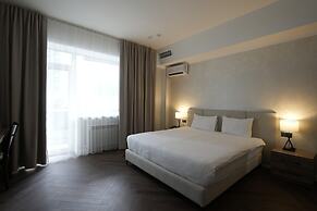 Golden Dragon Hotel