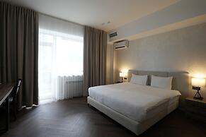 Golden Dragon Hotel