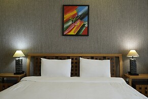 Golden Dragon Hotel