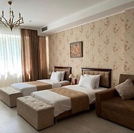 Golden Dragon Hotel