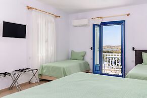 Pyrgaki Hotel
