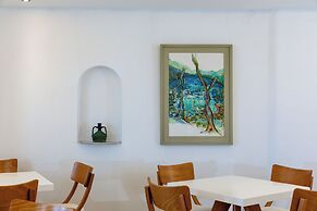 Pyrgaki Hotel