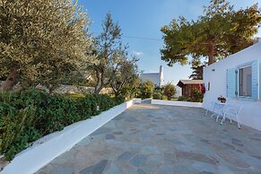 Pyrgaki Hotel