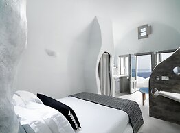 Tholos Resort