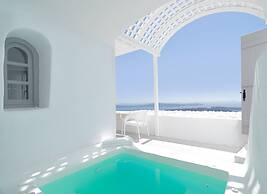 Tholos Resort