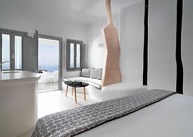 Tholos Resort