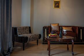 Phoenicia Grand Hotel
