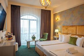 Phoenicia Grand Hotel