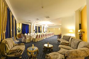 Phoenicia Grand Hotel
